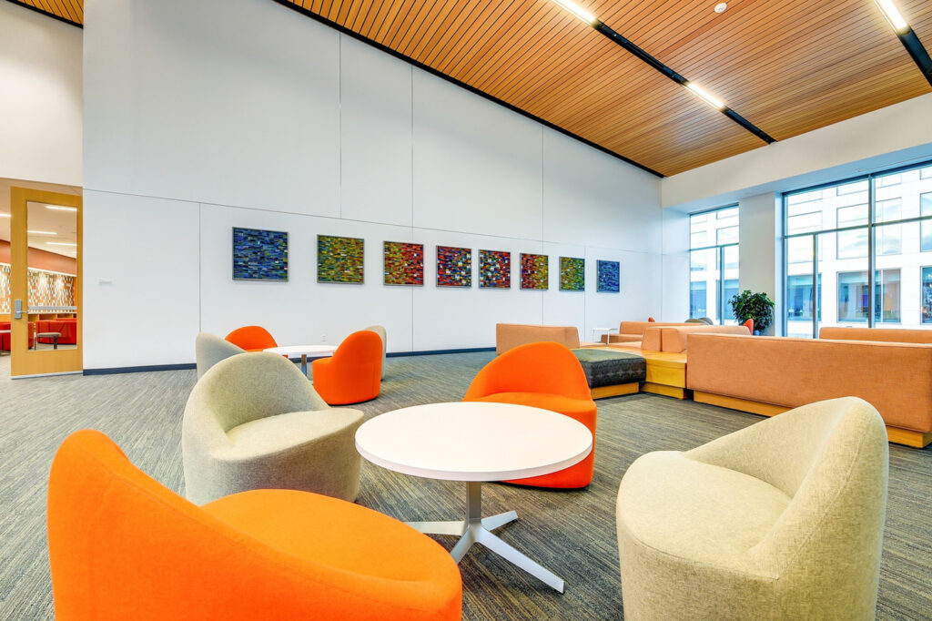 A8 Charles Schwab_Amenities Building (2)